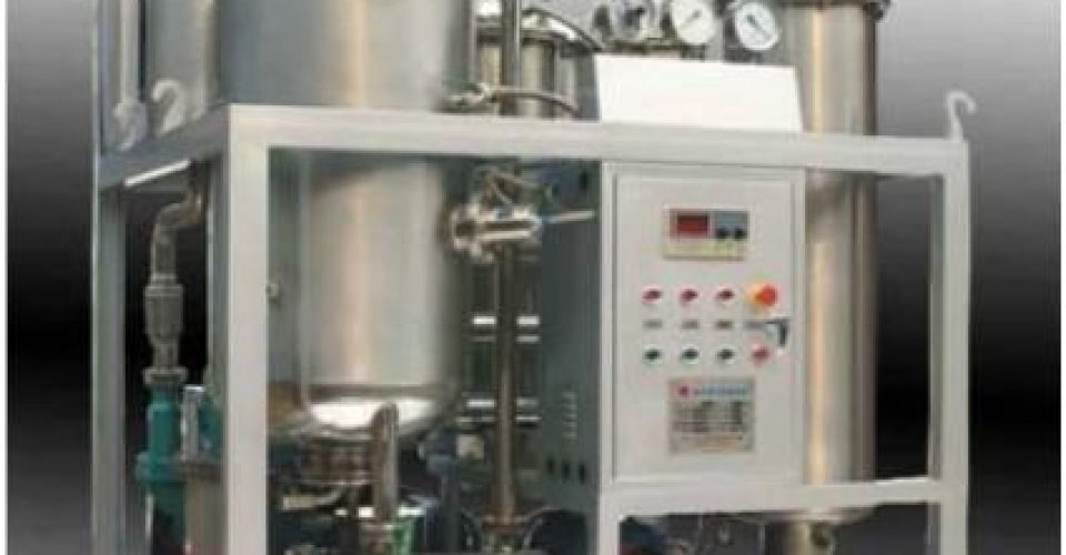 دستگاه پرس داغی PVC  ( پنوماتیک تمام اتومات )