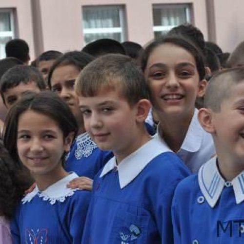 برای ثبت نام در مدارس دولتی ترکیه به چه مدارکی نیاز دارم؟