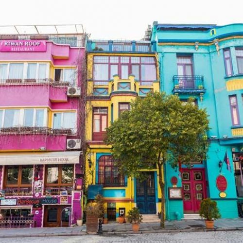 سرمایه گذاری مطمئن با خرید خانه در ترکیه: